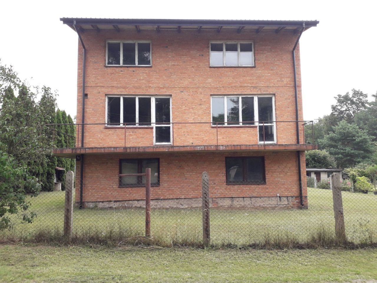 dom wolnostojący, 7 pokoi Łask Kolumna. Zdjęcie 1