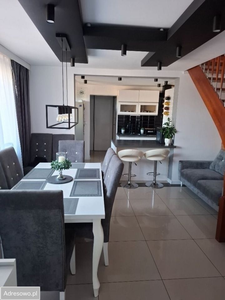 dom szeregowy, 5 pokoi Gałowo. Zdjęcie 3