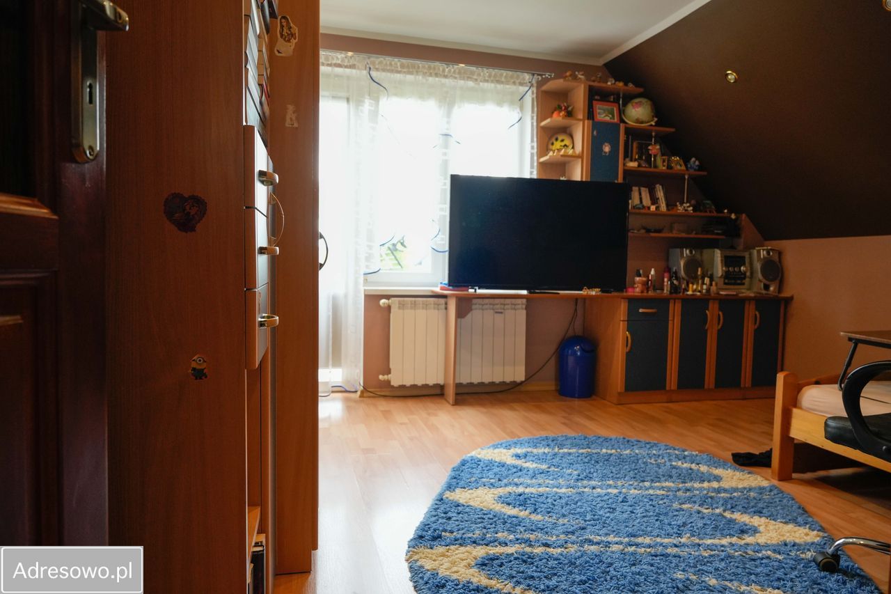 dom wolnostojący, 4 pokoje Sobolewo. Zdjęcie 13