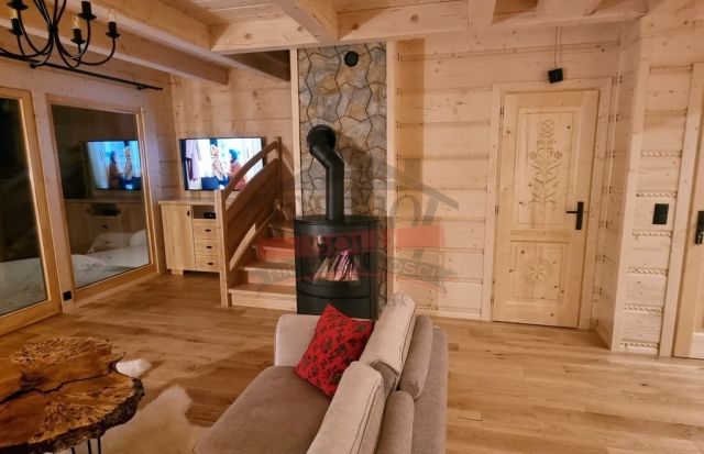 dom wolnostojący, 4 pokoje Sierockie. Zdjęcie 9