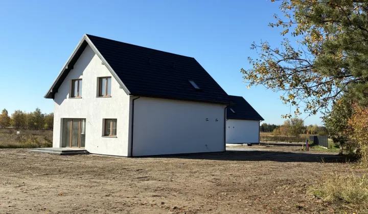 dom wolnostojący, 5 pokoi Wola Krzysztoporska, ul. Rodzinna