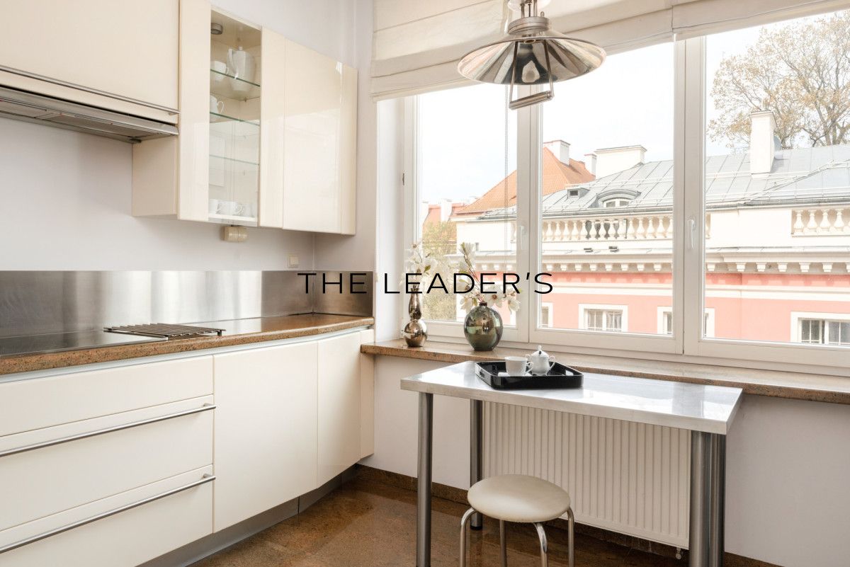 Mieszkanie 5-pokojowe Warszawa Śródmieście, al. Róż. Zdjęcie 13