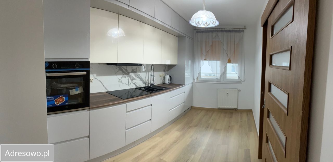 Mieszkanie 3-pokojowe Kielce Podkarczówka, ul. Hugona Kołłątaja. Zdjęcie 2