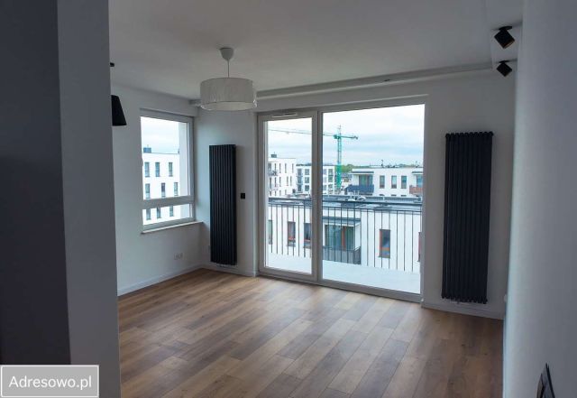 Mieszkanie 3-pokojowe Piaseczno Julianów, ul. Cichej Łąki. Zdjęcie 1