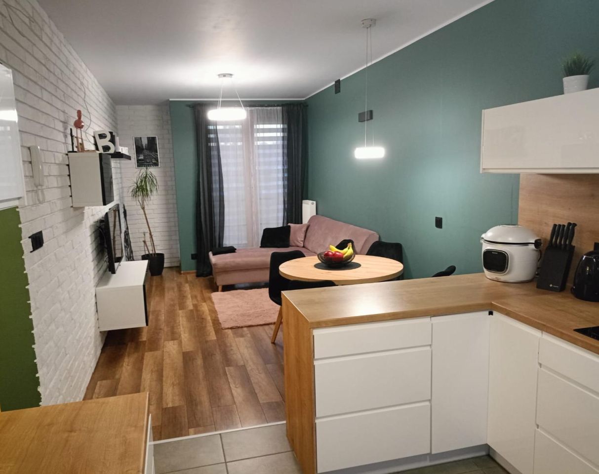 Mieszkanie 3-pokojowe Łomianki, ul. Leśna