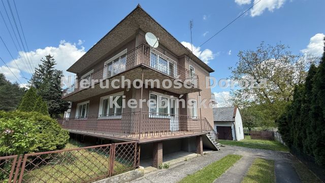 dom wolnostojący, 6 pokoi Tomaszów Mazowiecki. Zdjęcie 2