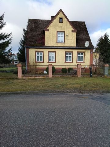 dom wolnostojący Złocieniec, ul. Cieszyńska. Zdjęcie 1