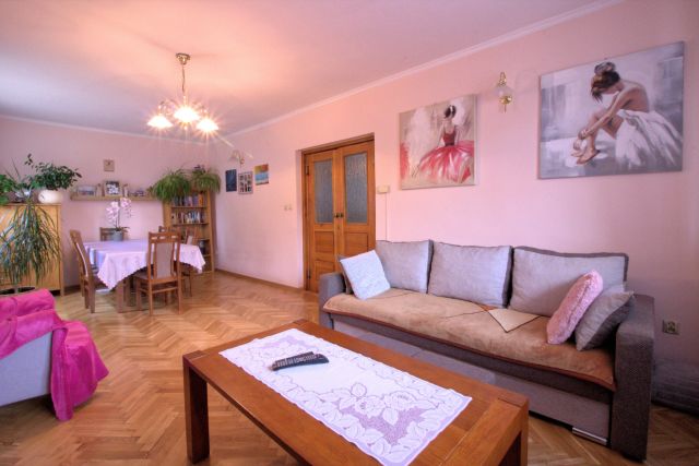 dom wolnostojący, 4 pokoje Jarosław, ul. Grochowska. Zdjęcie 2