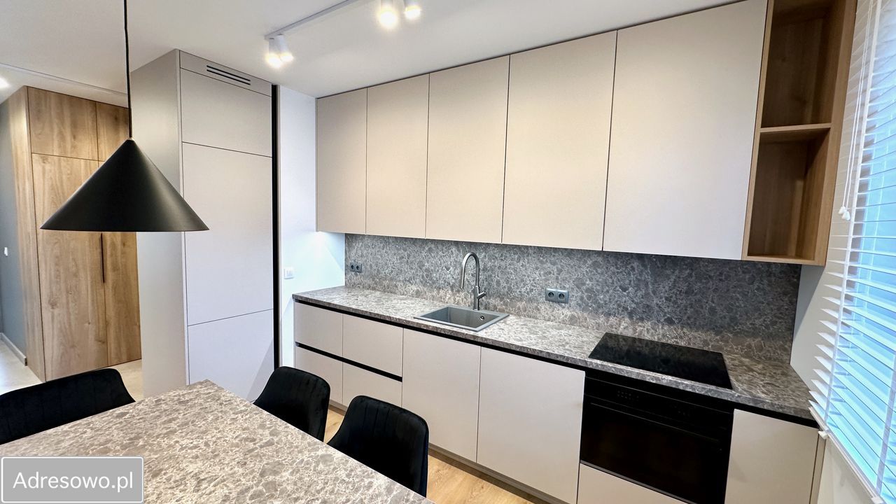 Mieszkanie 3-pokojowe Wrocław Fabryczna, ul. Racławicka. Zdjęcie 2