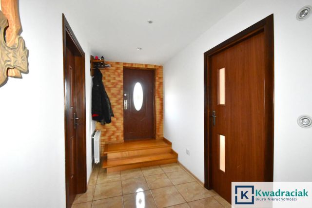 dom wolnostojący, 5 pokoi Manasterzec. Zdjęcie 8