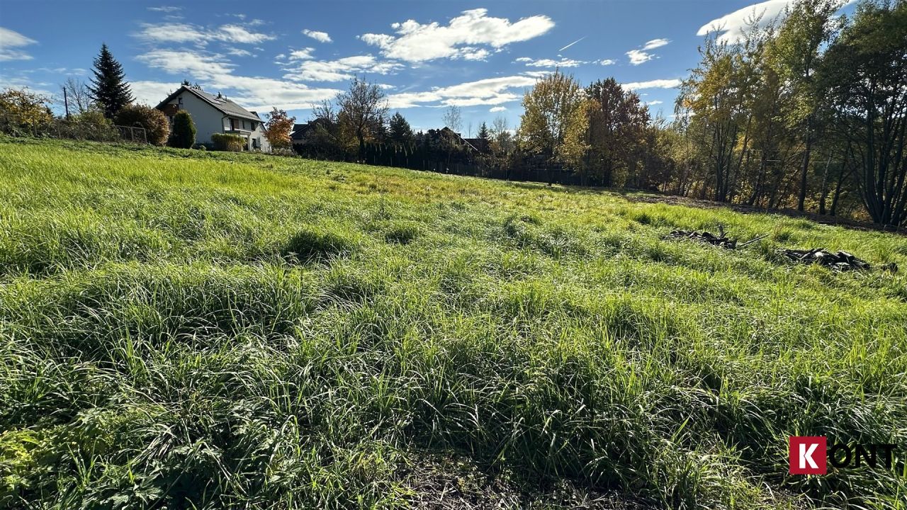 Działka inwestycyjna Włosań. Zdjęcie 1