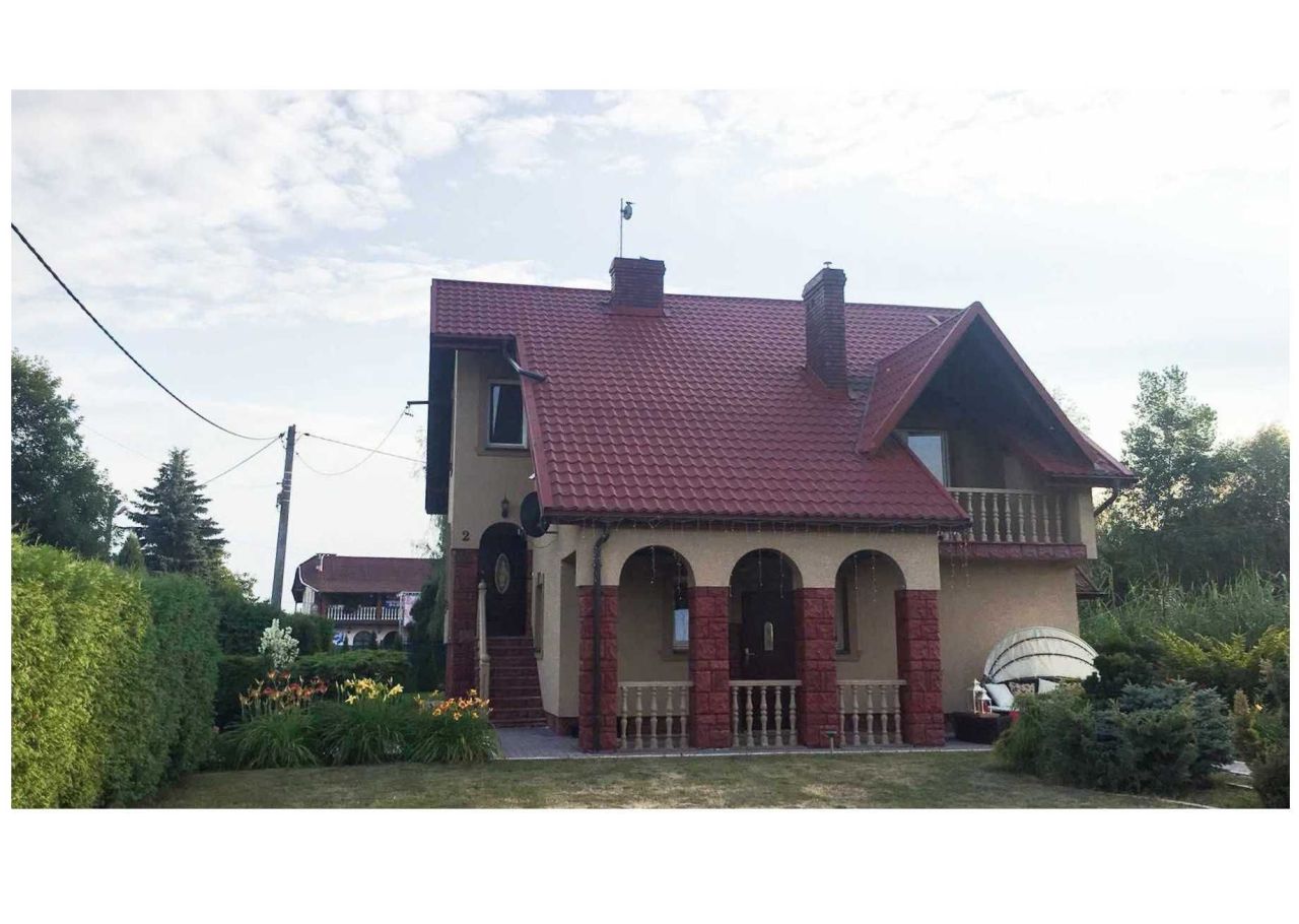 dom wolnostojący, 7 pokoi Zarzecze, ul. Ługowa Boczna