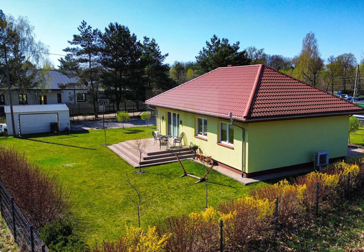 dom wolnostojący, 4 pokoje Grodzisk Mazowiecki. Zdjęcie 12