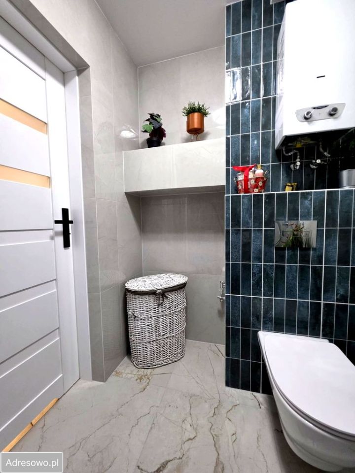 Mieszkanie 3-pokojowe Katowice Śródmieście, al. Wojciecha Korfantego. Zdjęcie 13