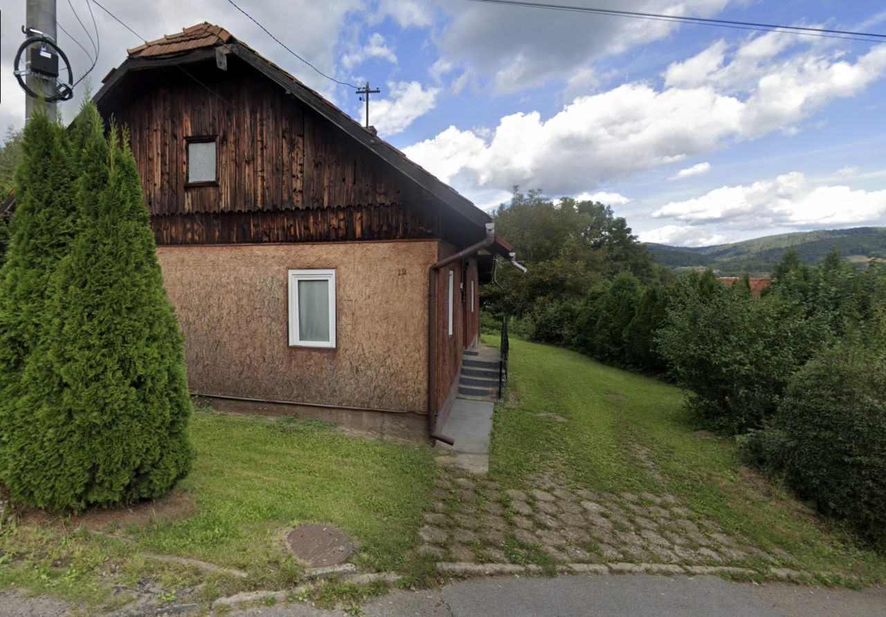 dom wolnostojący, 4 pokoje Sanok Posada Sanocka, ul. ks. Antoniego Wołka. Zdjęcie 2