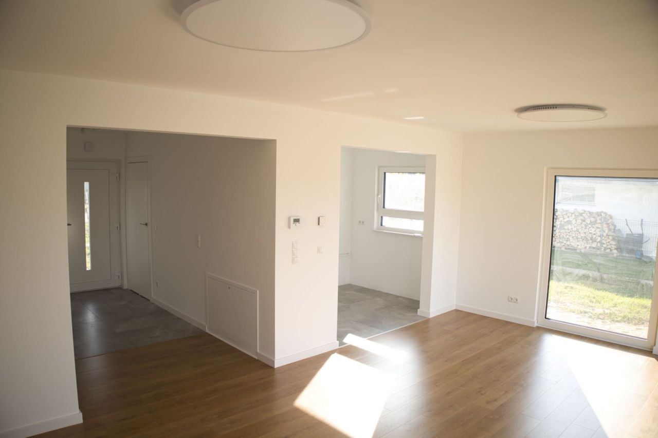 dom wolnostojący, 3 pokoje Klebark Mały. Zdjęcie 7