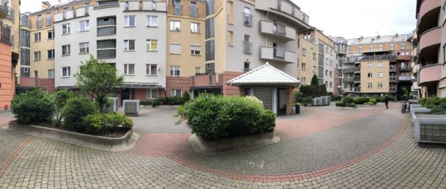 Mieszkanie 3-pokojowe Warszawa Praga-Południe, ul. Józefa Grzegorza Chłopickiego. Zdjęcie 1