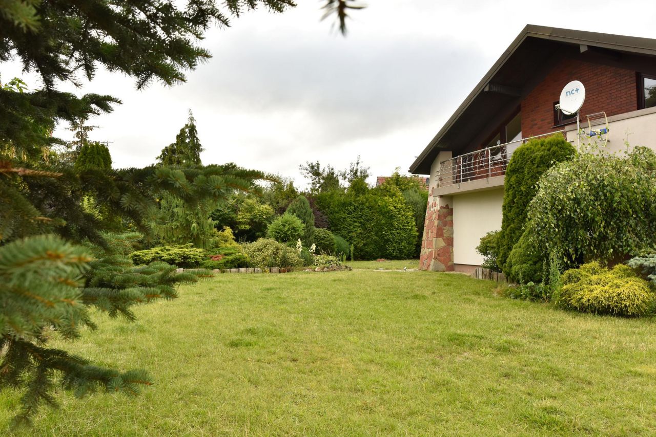 dom wolnostojący, 6 pokoi Koszalin Zagórzyno, ul. Dzierżęcińska. Zdjęcie 11