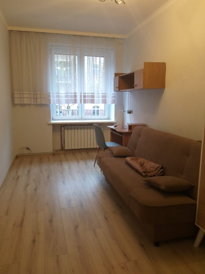 Mieszkanie 3-pokojowe Bytom Śródmieście, al. Legionów. Zdjęcie 9