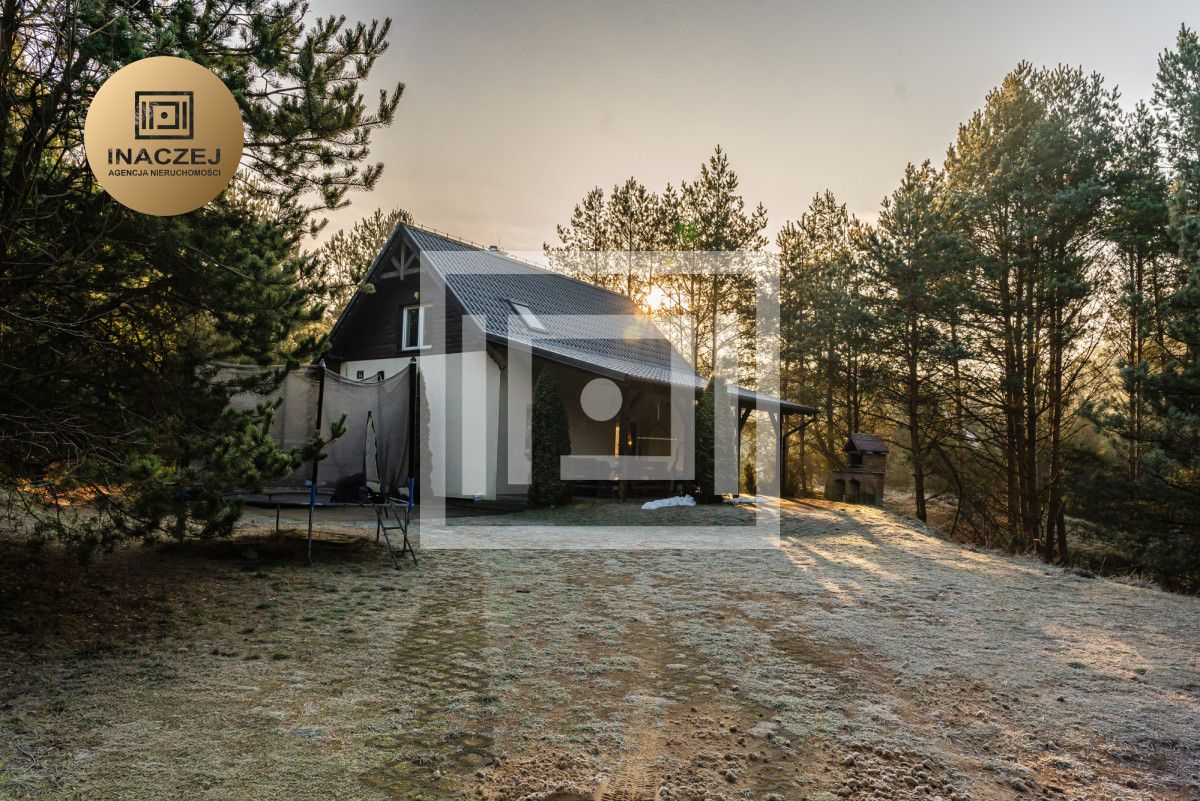 dom wolnostojący, 4 pokoje Rozwalewo. Zdjęcie 1