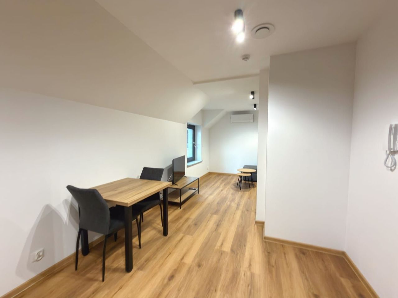 Mieszkanie 1-pokojowe Nysa, ul. Wita Stwosza. Zdjęcie 6