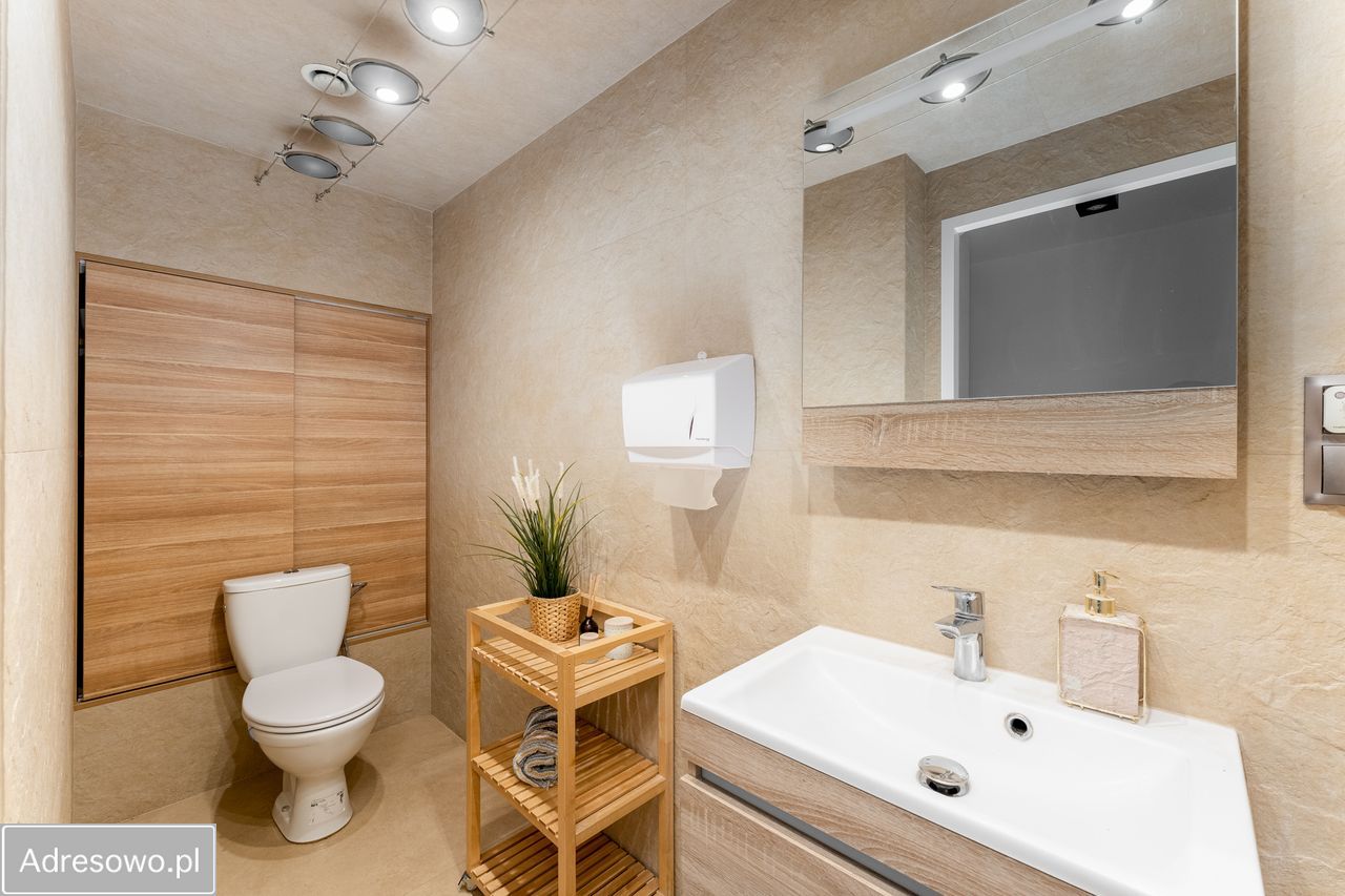 Biuro Kraków Zwierzyniec, ul. Królowej Jadwigi. Zdjęcie 12