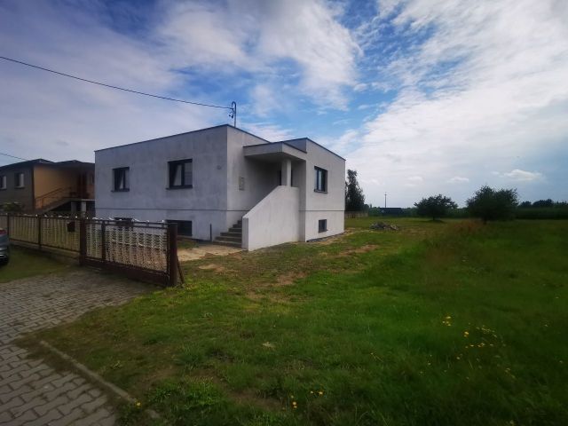 dom wolnostojący Ostrów Wielkopolski. Zdjęcie 1