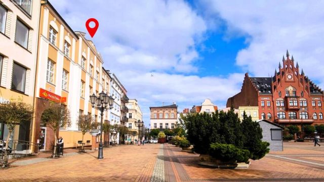 Biuro Chojnice, rynek Stary Rynek. Zdjęcie 1