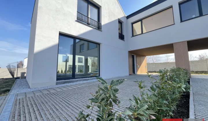 bliźniak, 5 pokoi Kołobrzeg