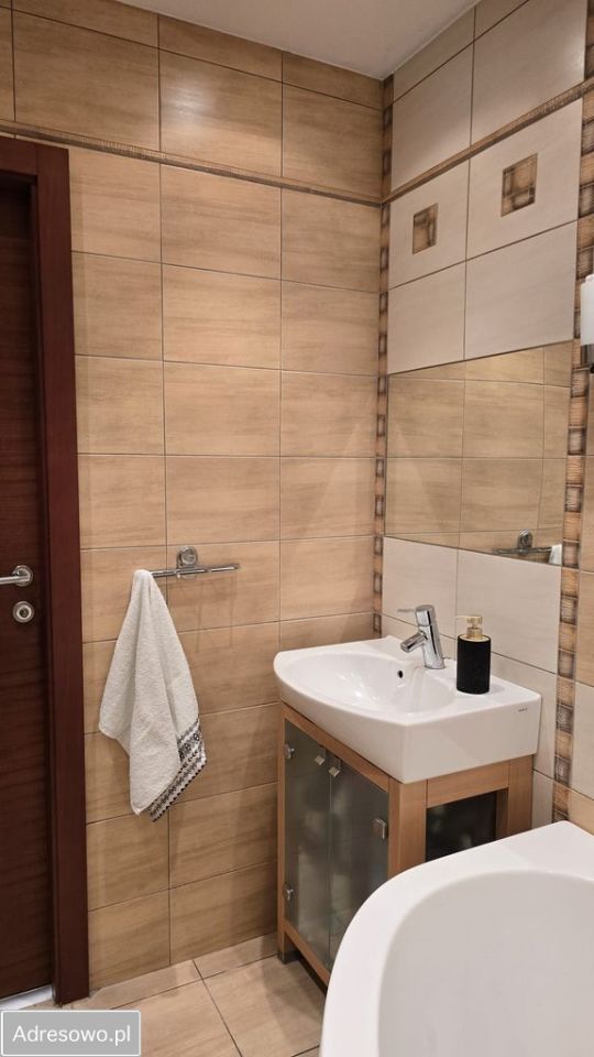 Mieszkanie 3-pokojowe Gliwice Łabędy, ul. Konstantego Ciołkowskiego. Zdjęcie 14