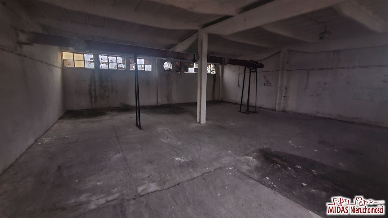 Hala/magazyn Lubraniec. Zdjęcie 9