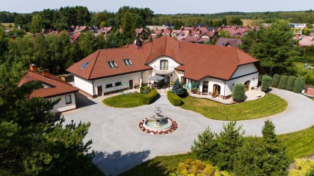 dworek, 8 pokoi Solniczki. Zdjęcie 1