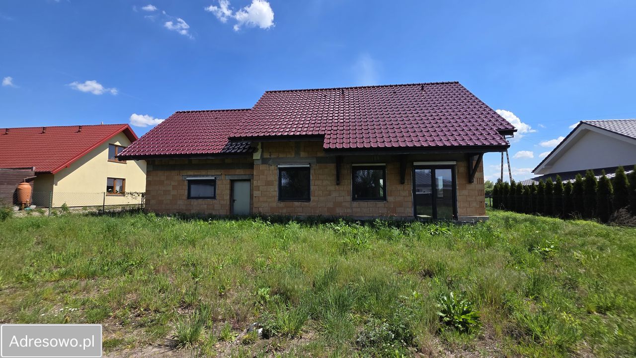 dom wolnostojący, 5 pokoi Lubonieczek. Zdjęcie 6