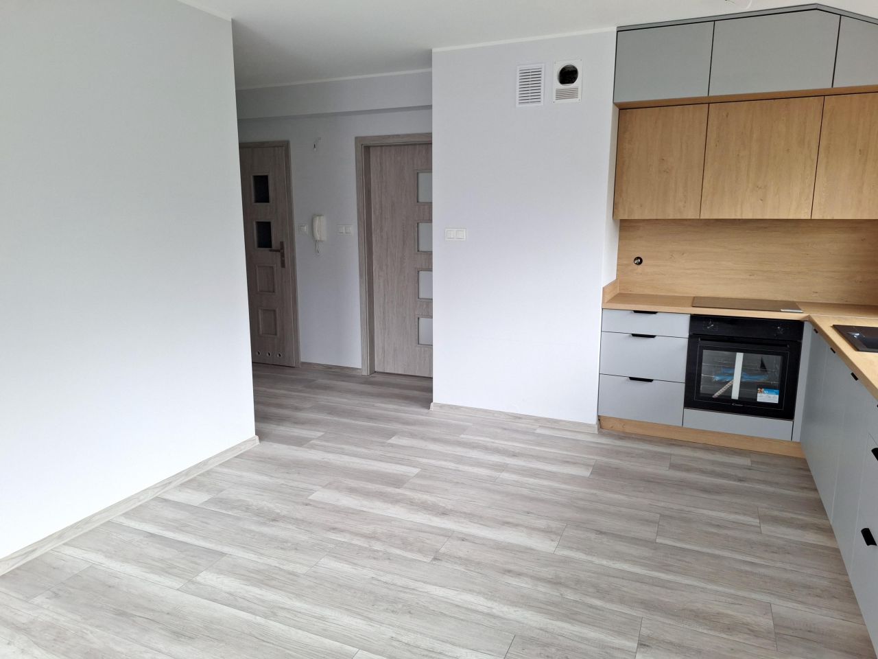 Mieszkanie 3-pokojowe Kępno. Zdjęcie 5