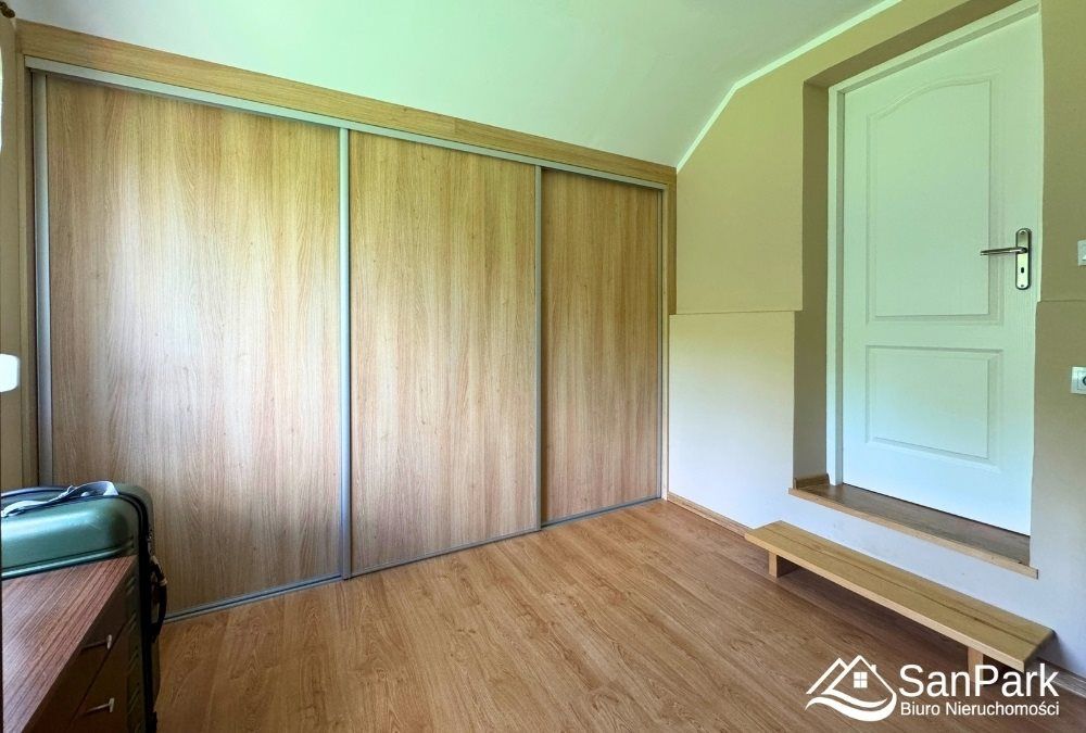 dom wolnostojący, 5 pokoi Lesko. Zdjęcie 14