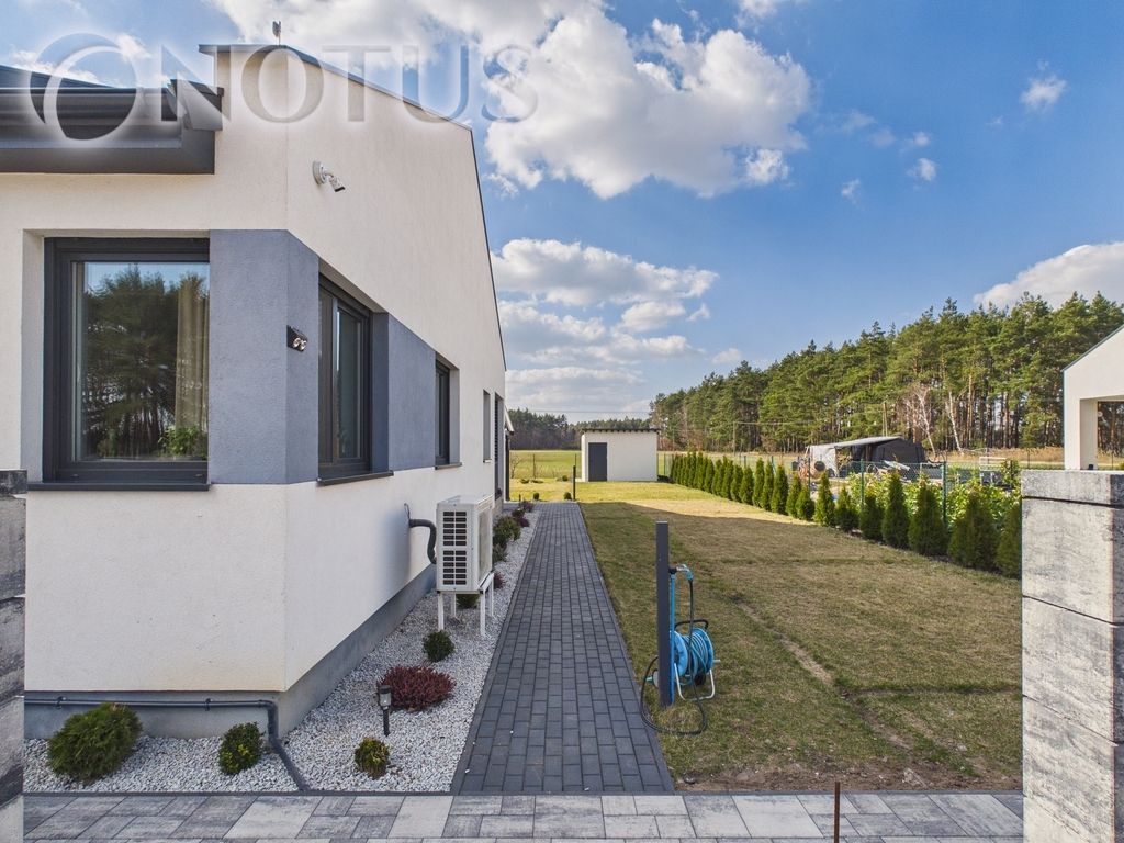 bliźniak, 3 pokoje Łosiniec. Zdjęcie 3