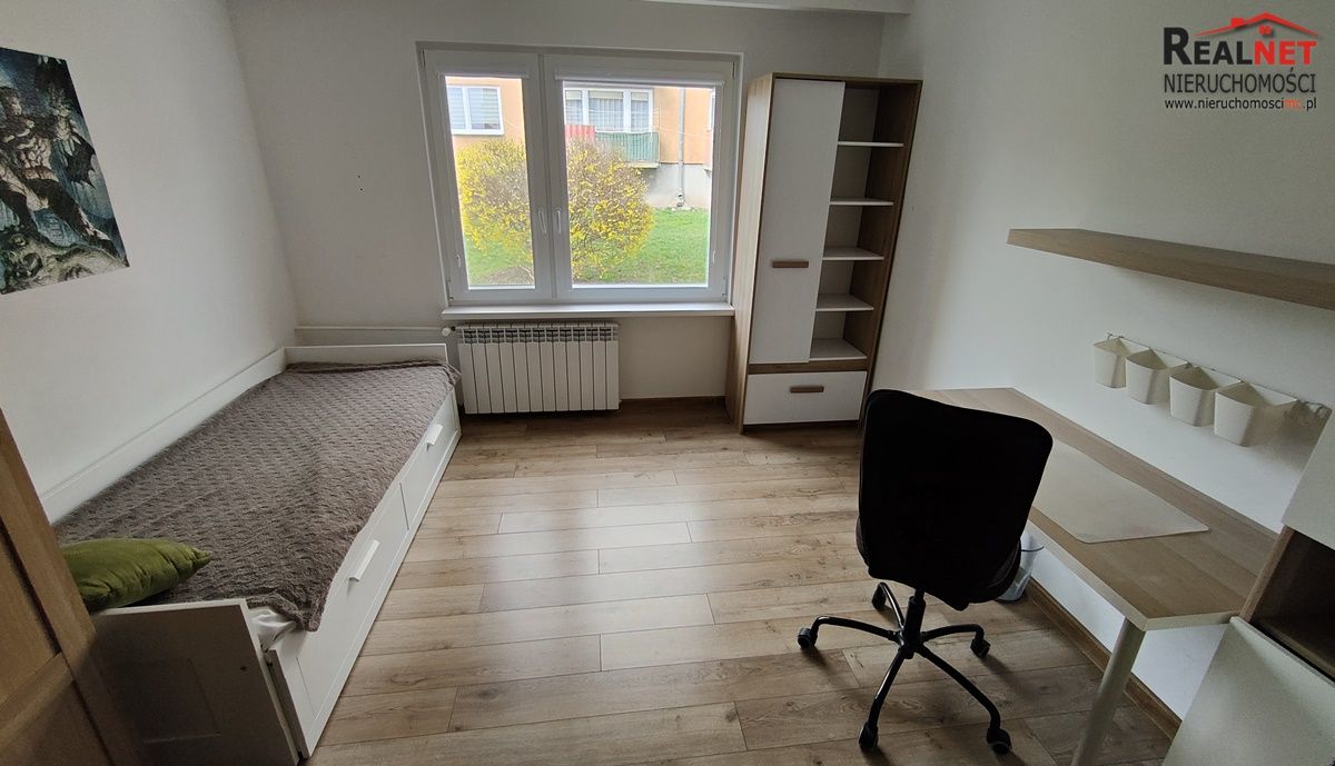Mieszkanie 3-pokojowe Krzczonów. Zdjęcie 4