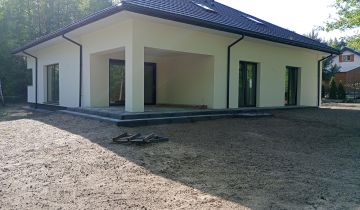 dom wolnostojący, 5 pokoi Wrząca, Lutomiersk