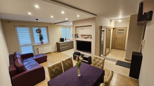 Mieszkanie 2-pokojowe Brzeziny, ul. Bartosza Głowackiego. Zdjęcie 1