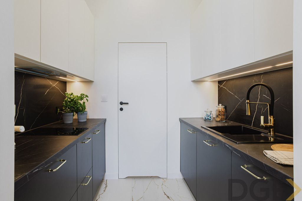 Mieszkanie 1-pokojowe Kraków Kazimierz, pl. Nowy. Zdjęcie 9