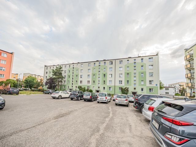 Mieszkanie 3-pokojowe Gdańsk Brzeźno, ul. Władysława Broniewskiego. Zdjęcie 2