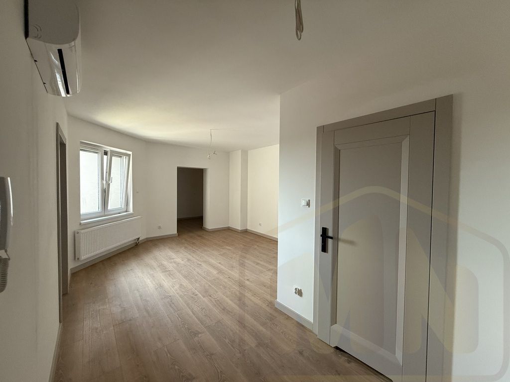 Mieszkanie 3-pokojowe Kościan, ul. marsz. Józefa Piłsudskiego. Zdjęcie 3