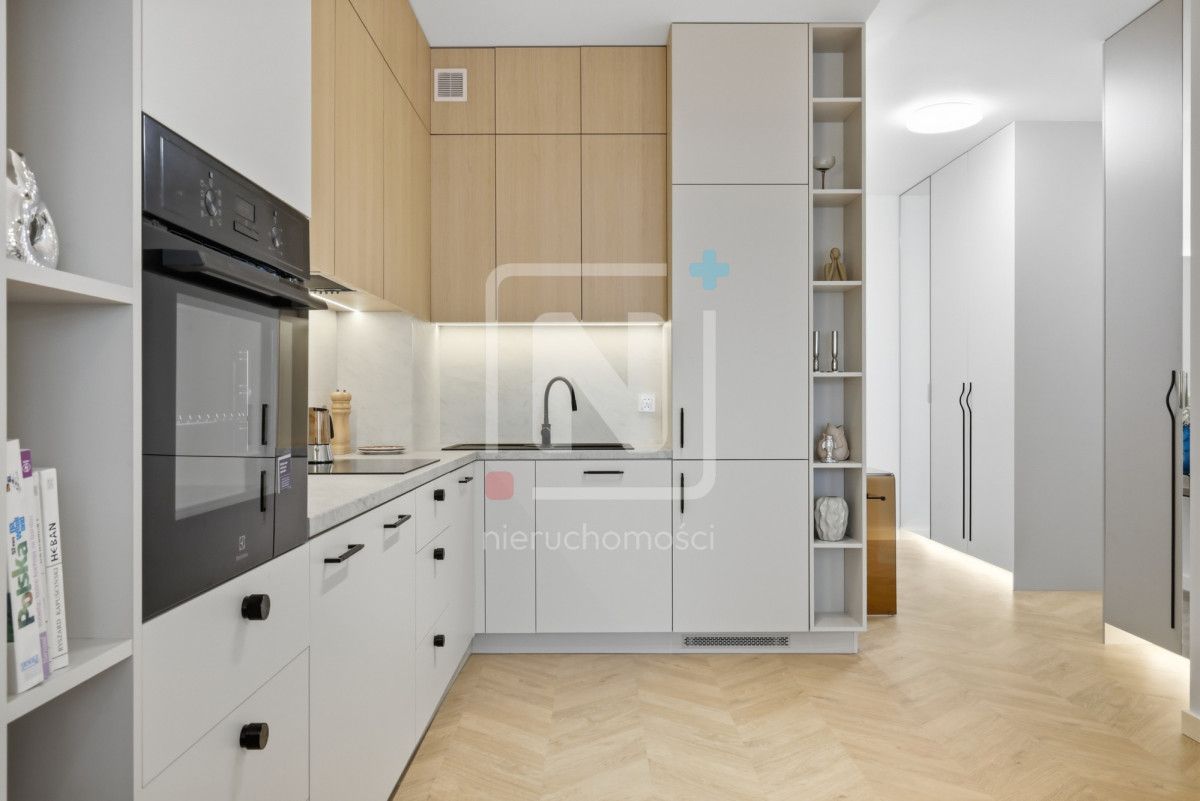 Mieszkanie 4-pokojowe Pruszków, ul. Bohaterów Warszawy. Zdjęcie 2