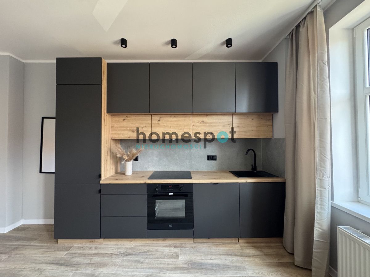 Mieszkanie 3-pokojowe Poznań Łazarz, ul. Marcelego Mottego. Zdjęcie 1