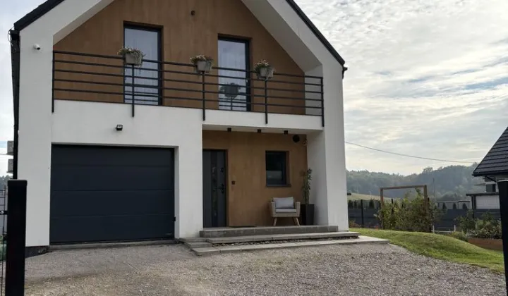 dom wolnostojący, 3 pokoje Rawałowice