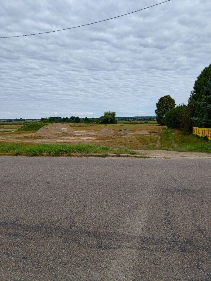 dom wolnostojący Fasty, ul. Dzikowska. Zdjęcie 5