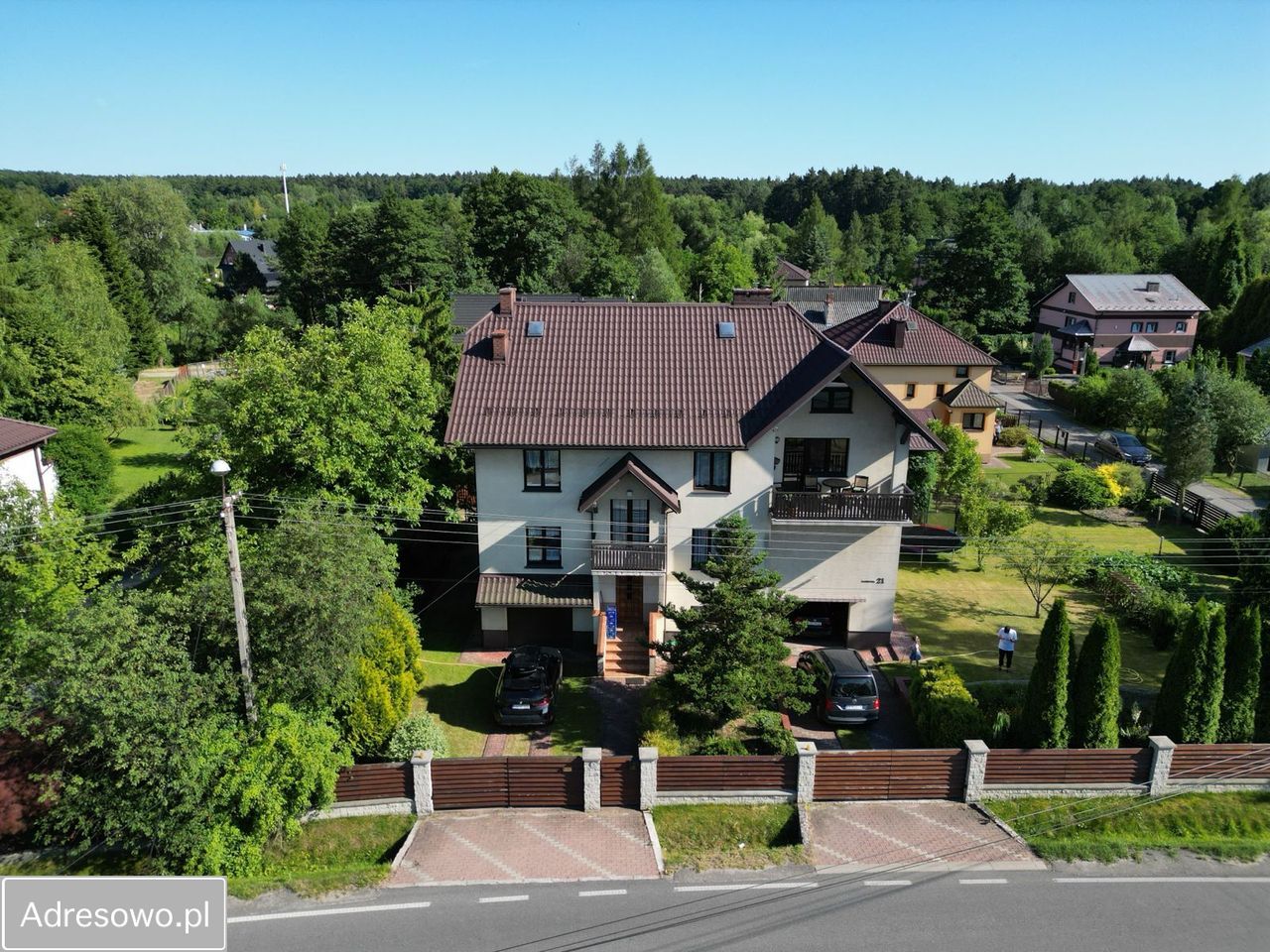 dom wolnostojący, 8 pokoi Tenczynek, ul. Zamkowa. Zdjęcie 1