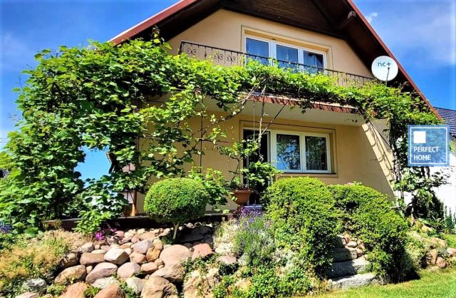 dom wolnostojący, 5 pokoi Żarów. Zdjęcie 1