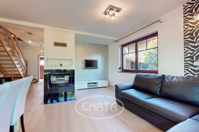 bliźniak, 5 pokoi Tyniec Mały, ul. Diamentowa. Zdjęcie 2