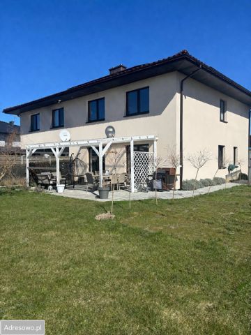 bliźniak, 4 pokoje Strzeżenice. Zdjęcie 1